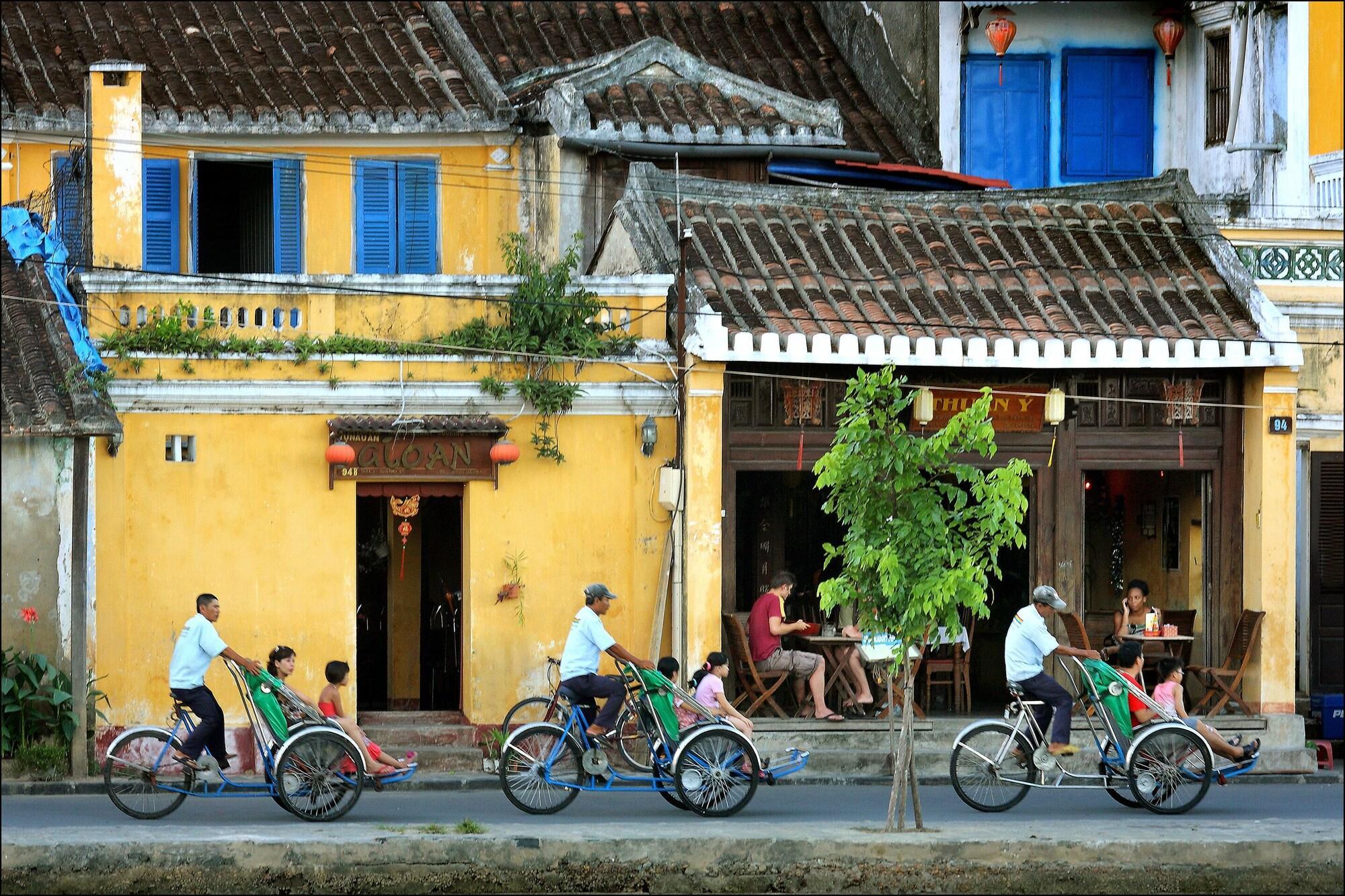 Uptown Hoi An Hotel & Spa Exterior photo