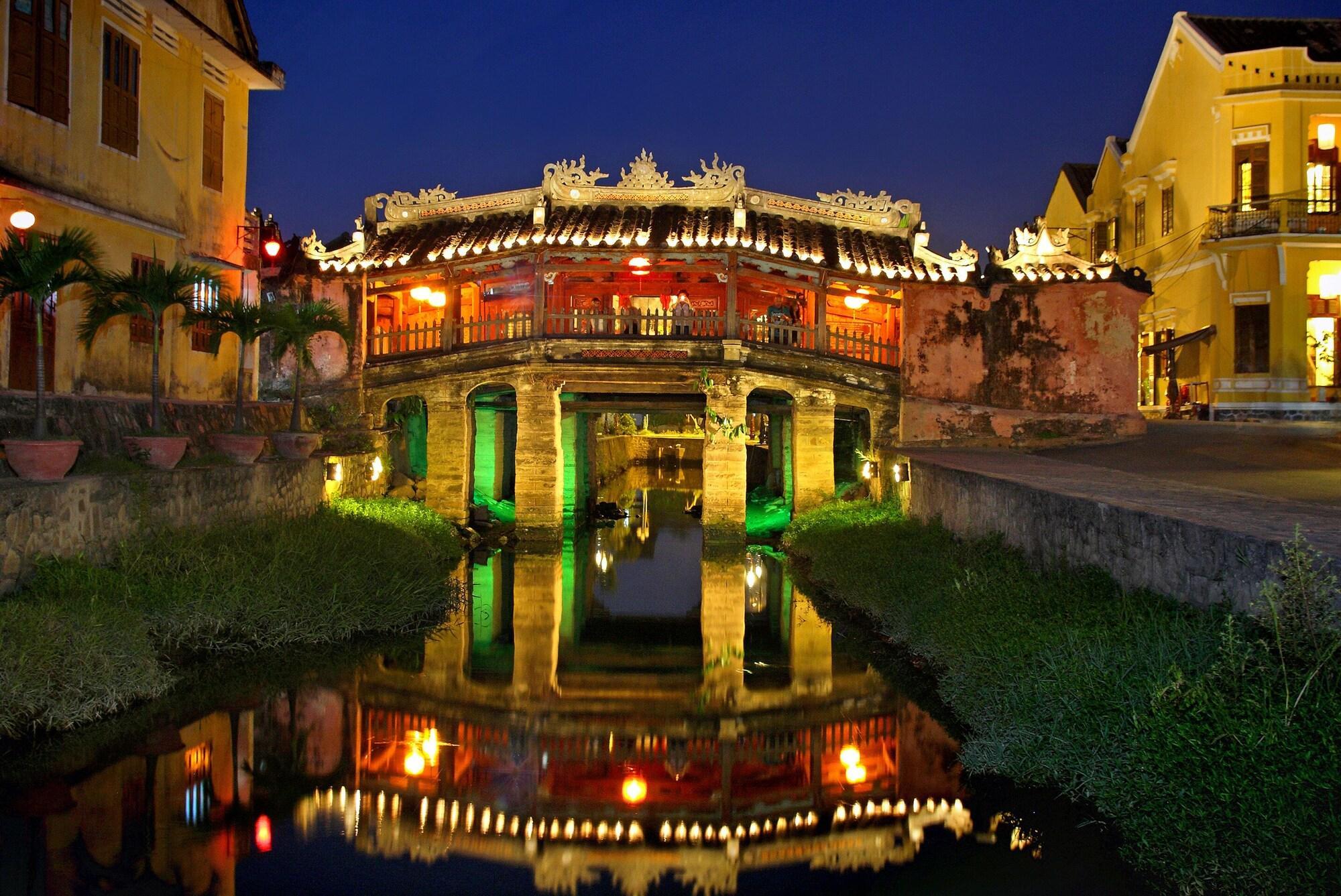 Uptown Hoi An Hotel & Spa Exterior photo