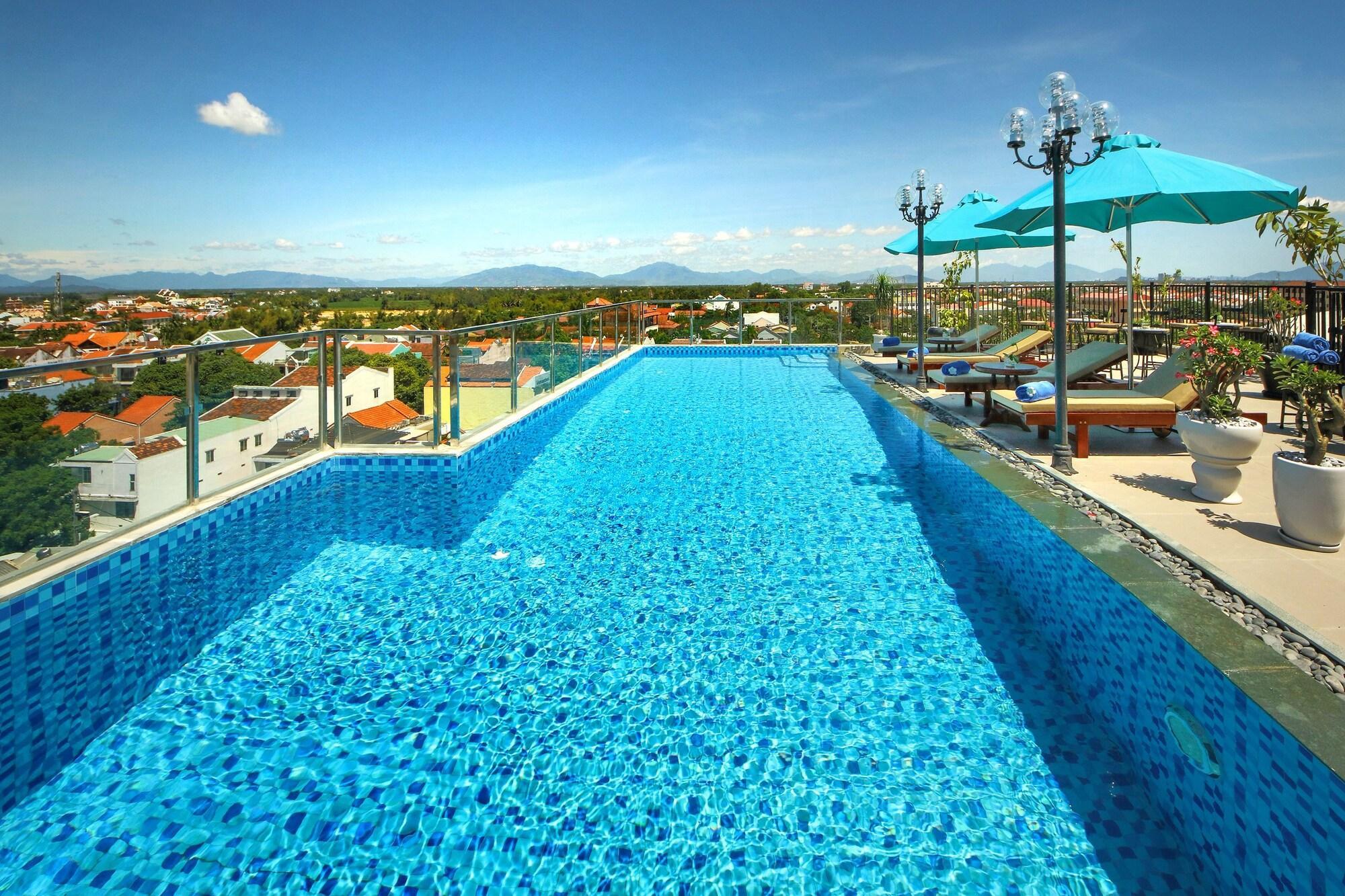 Uptown Hoi An Hotel & Spa Exterior photo